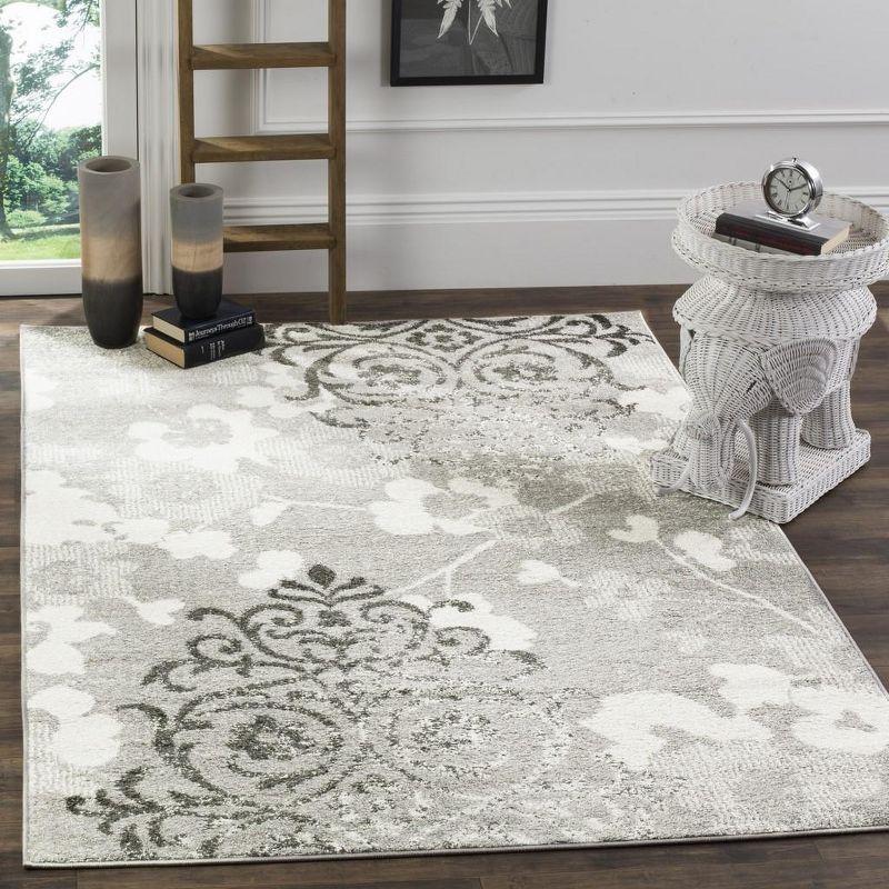 Elegant Silver and Ivory Floral 6' x 9' Reversible Area Rug