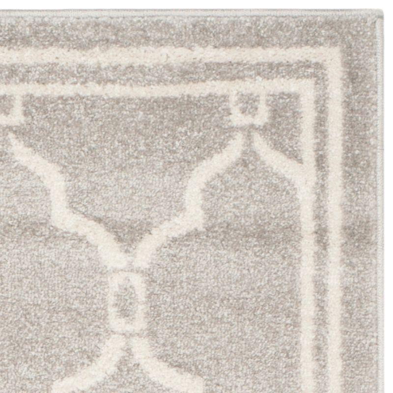 Amherst AMT414 Power Loomed Indoor Runner Rug - Light Grey/Ivory - 2'3"x11' - Safavieh