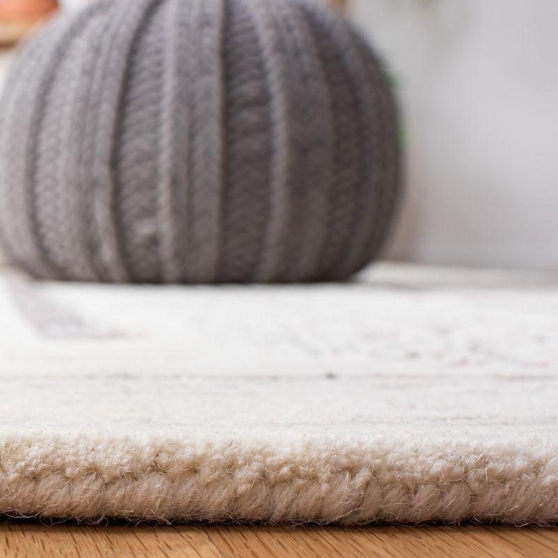 Metro MET991 Hand Tufted Indoor Area Rug - Red/Ivory - 4'x6' - Safavieh
