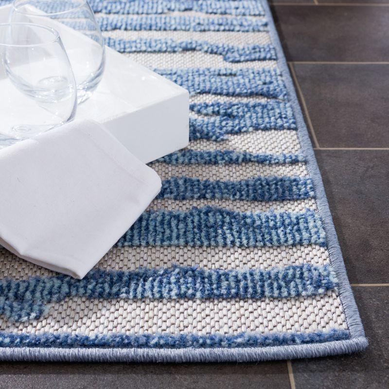 Cabana CBN506 Power Loomed Indoor/Outdoor Area Rug - Blue/Beige - 5'3"x7'6" - Safavieh.