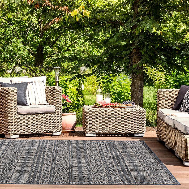 Bohemian Bliss Blue Geometric 5' x 7' Easy-Care Outdoor Rug