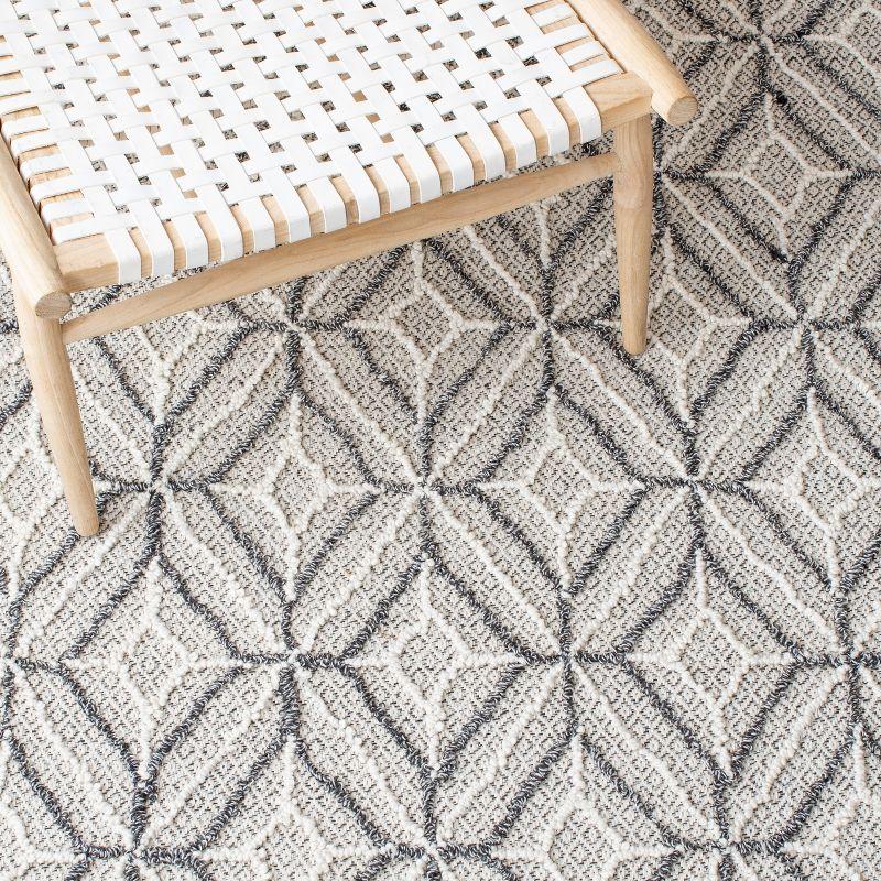 Trace TRC212 Hand Tufted Area Rug - Grey/Black - 6'x6' - Safavieh.
