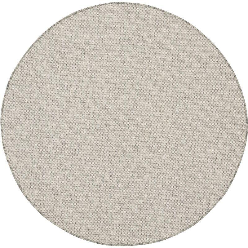 Courtyard Geometric Ivory Silver 5' Round Synthetic Outdoor Rug