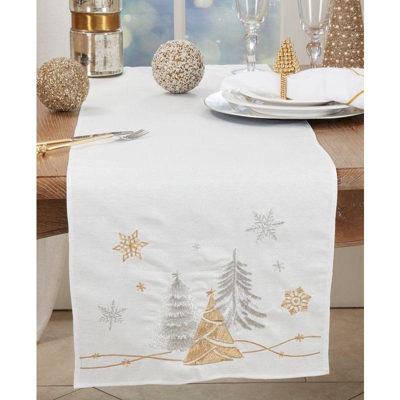 Saro Lifestyle Winter Wonderland Trees and Snowflakes Table Runner, 16"x72", White