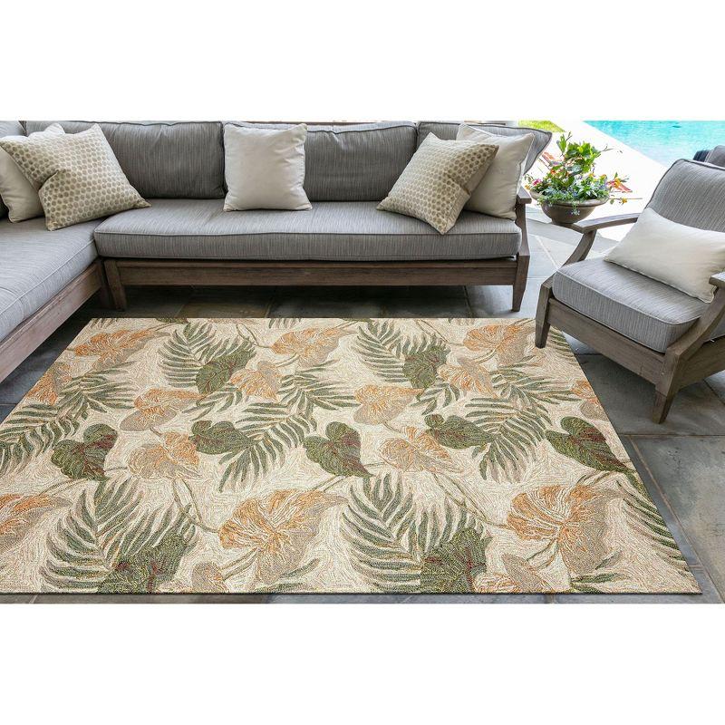 Tropical Leaf Beige and Green Hand-Tufted Indoor/Outdoor Rug