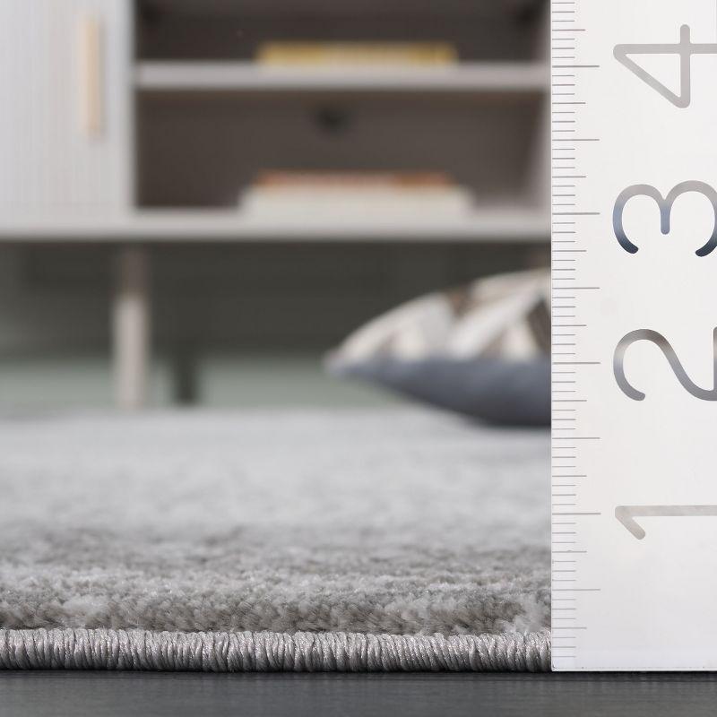 Meadow MDW333 Power Loomed Indoor Area Rug - Grey/Ivory - 6'7"x6'7" - Safavieh