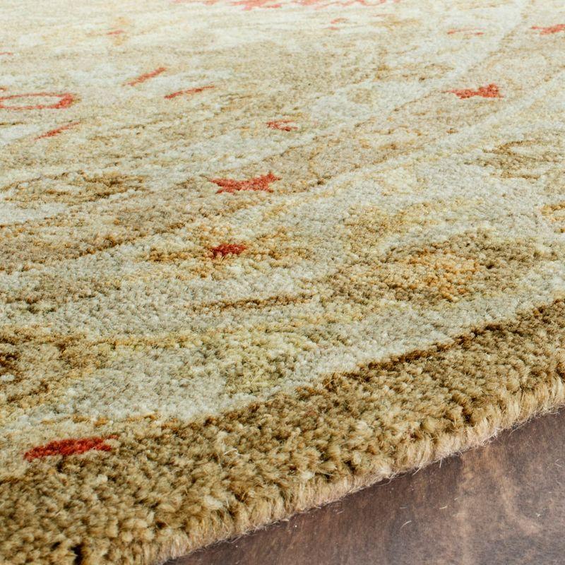 Safavieh Helena Hand Tufted Wool Oriental Rug