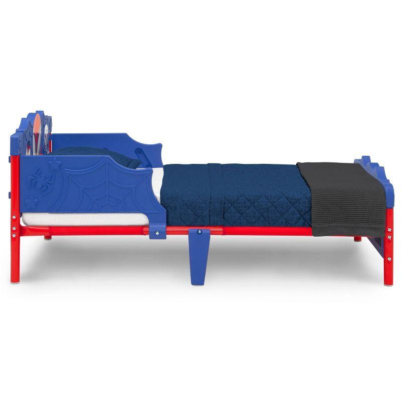 Delta Children Spidey and His Amazing Friends 3D Toddler Bed