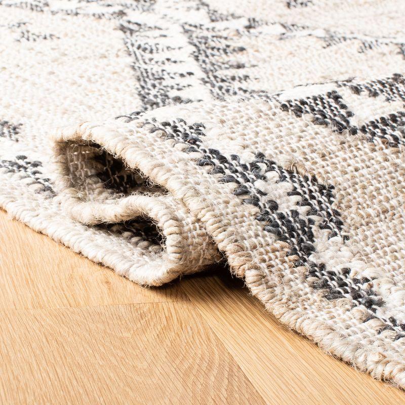 Kilim KLM761 Hand Woven Area Rug - Grey/Black - 3'x5' - Safavieh.