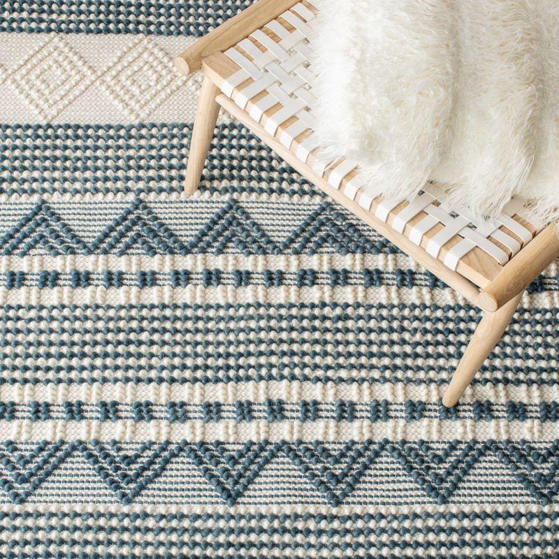 Natura NAT102 Hand Woven Area Rug - Dark Green/Ivory - 5'x8' - Safavieh.