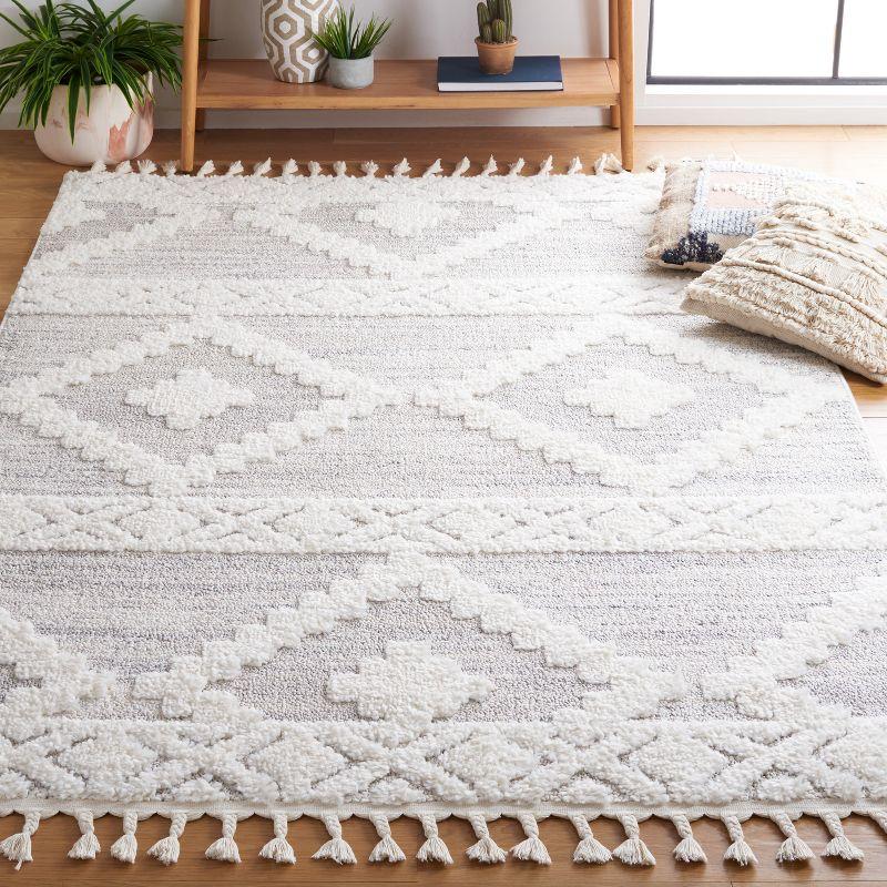 Ivory Diamond Braided Fringe 6'7" Square Shag Rug