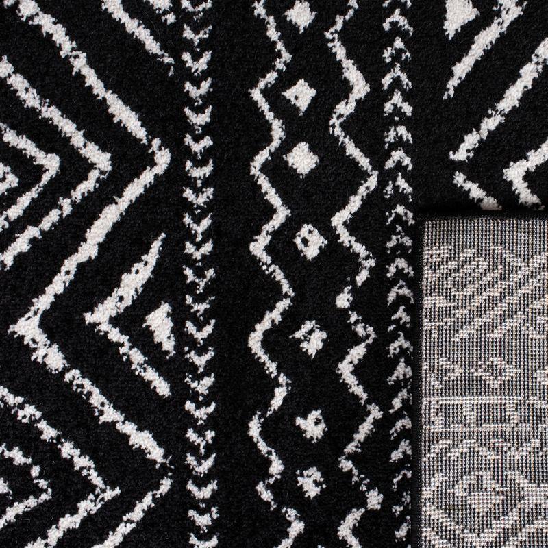 Tulum TUL267 Power Loomed Indoor Runner Rug - Black/Ivory - 2'x9' - Safavieh