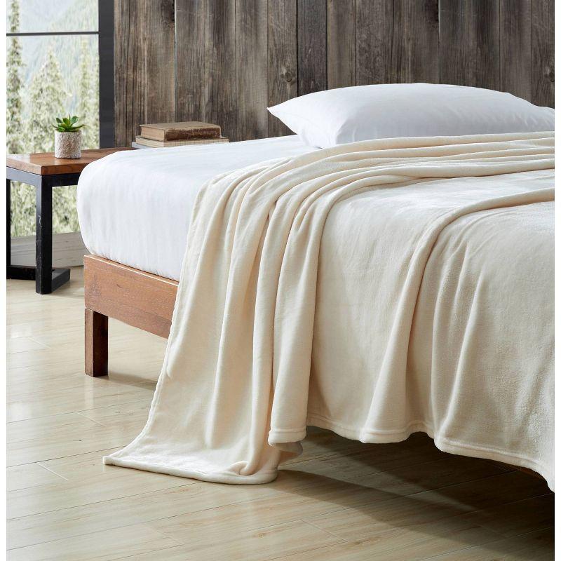 Eddie Bauer Eddie Bauer Solid Ultra Soft Plush Reversible Blanket