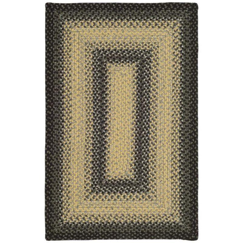 Braided BRD311 Hand Woven Accent Rug - Black/Grey - 2'6"x4' - Safavieh.