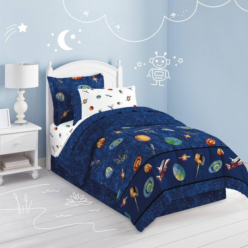 Dream Factory Outer Space Comforter Set