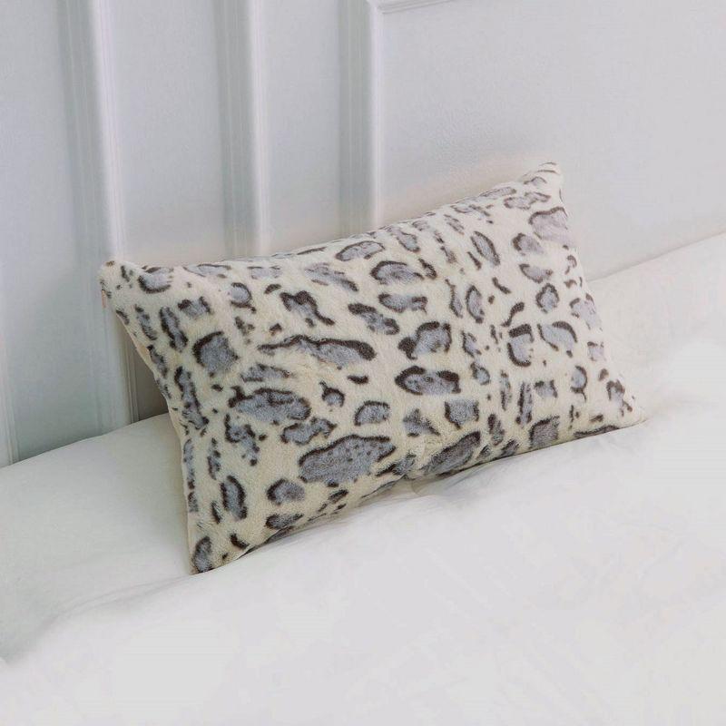 Cheer Collection Animal Print Faux Fur Throw Pillow (Set of 2)