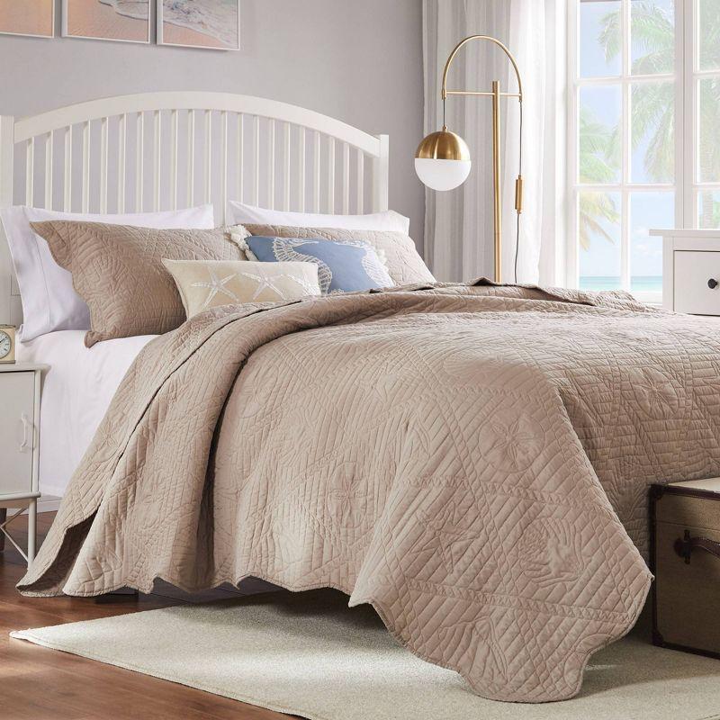 La Jolla Coastal Quilt Set