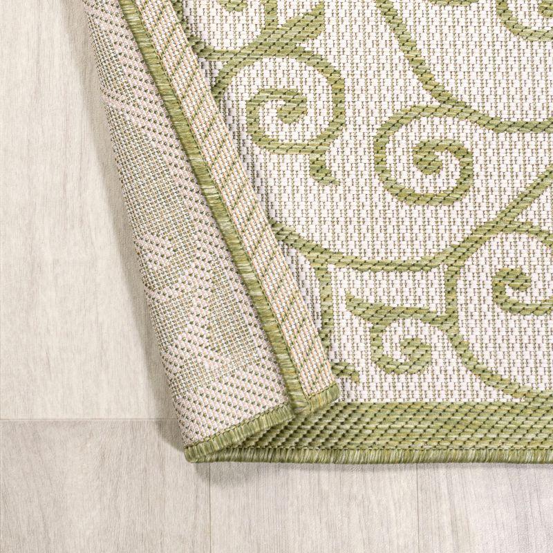 Boho-Chic Green/Cream Spanish Filigree Synthetic Indoor/Outdoor Rug