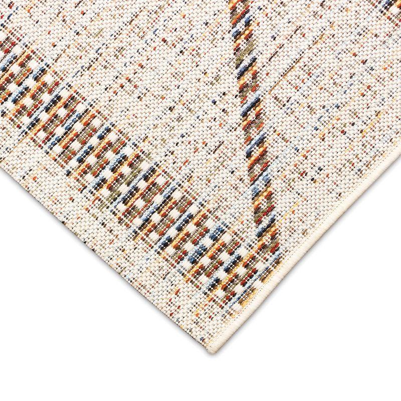 Liora Manne Avena Diamond Stripe Indoor/Outdoor Rug Ivory 1'11" x 7'6"