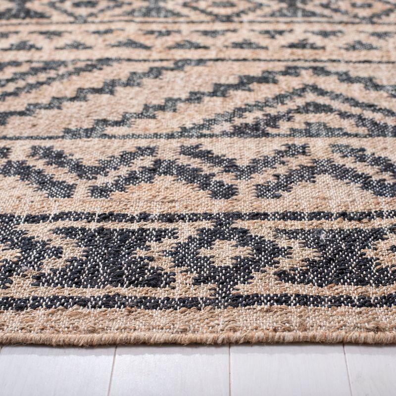 Kilim KLM751 Hand Loomed Area Rug - Natural/Charcoal - 7'x7' - Safavieh