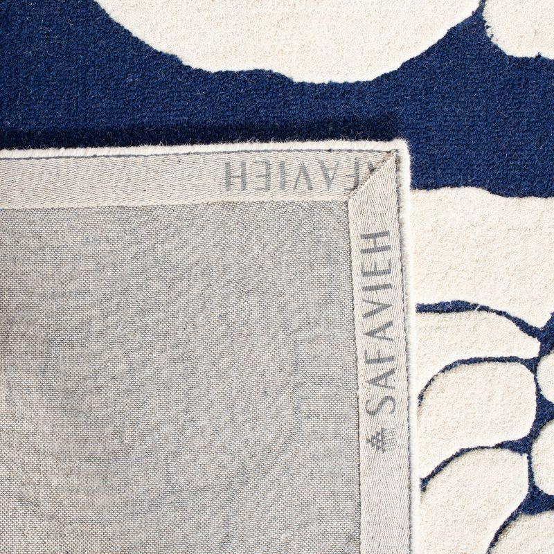 Cambridge CAM782 Hand Tufted Area Rug  - Safavieh