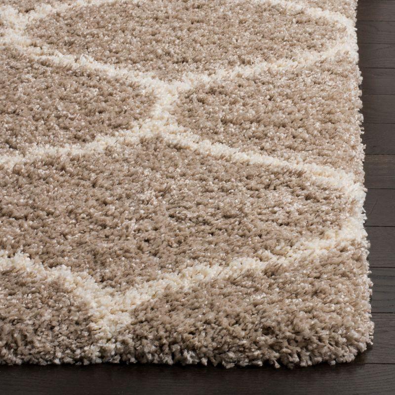 Luxurious Beige Ivory Shag Area Rug 8' x 10' - Easy Care Synthetic