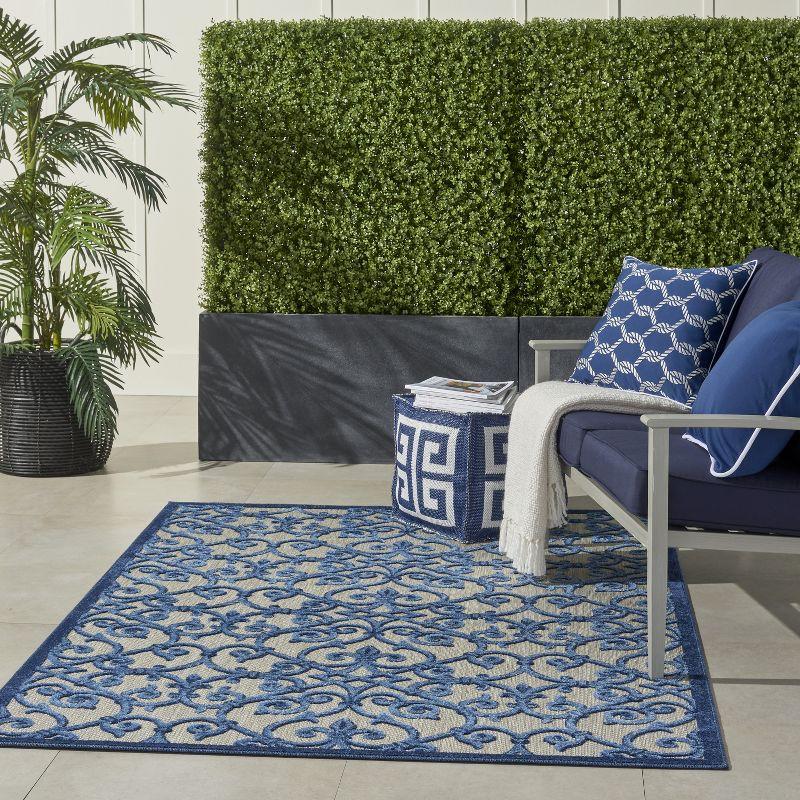 Lark Manor™ Rectangle Isalia 3'6" x 5'6" Area Rug in Blue/Gray
