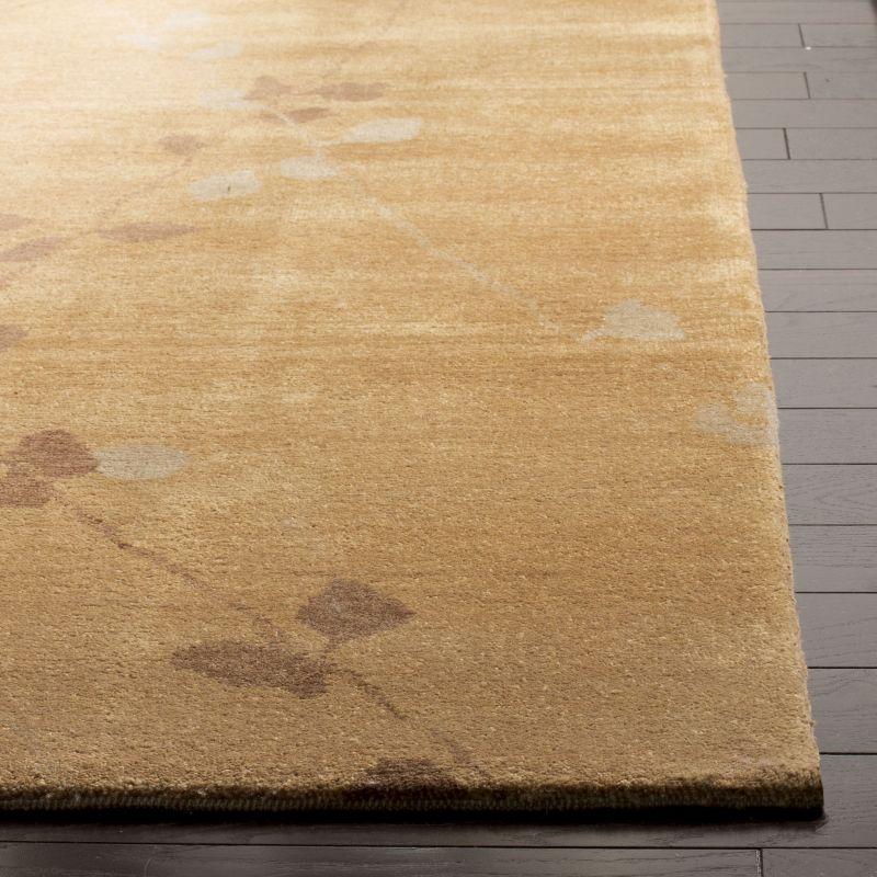 Martha Stewart 100% Wool Pile Floral Rug