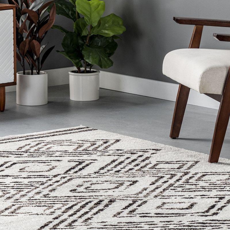 Nuloom Merri Distressed Geometric Cotton Blend Indoor Area Rug