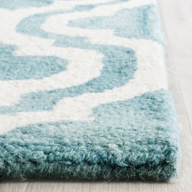 Dip Dye DDY537 Hand Tufted Area Rug  - Safavieh