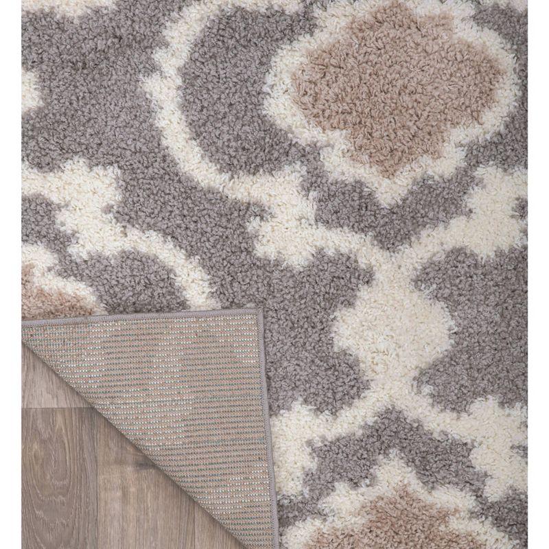 Luxurious Gray/Cream Moroccan Trellis Shag Runner Rug 2' x 7'2"