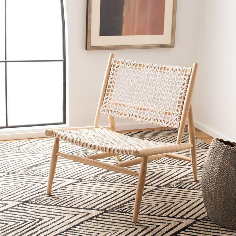 Bandelier Accent Chair - ACH1000 - Light Natural/White - Safavieh