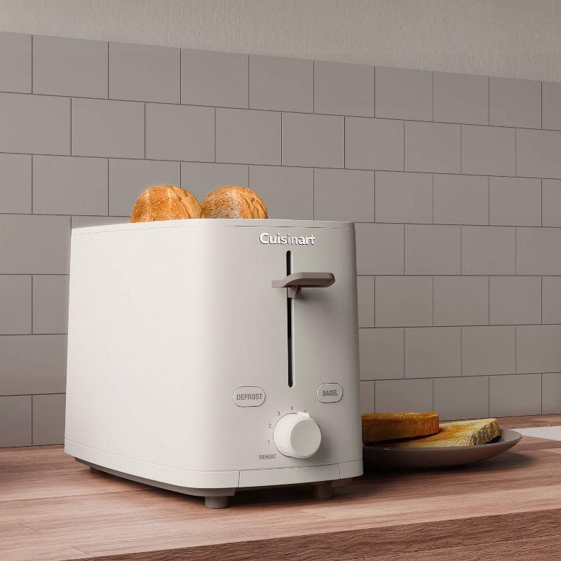 Cuisinart ® SoHo 2-Slice Toaster