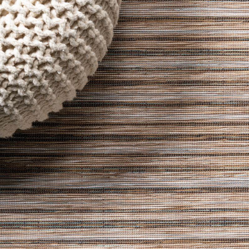 Heathered Natural Brown Stripe 6' Round Synthetic Area Rug