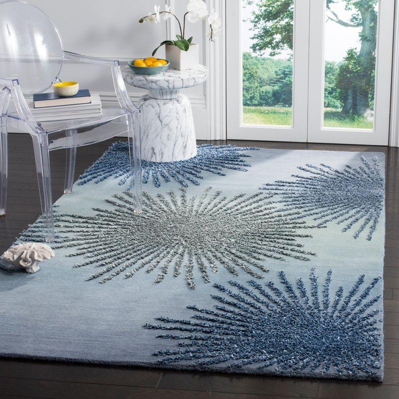 Soho SOH712 Hand Tufted Area Rug  - Safavieh