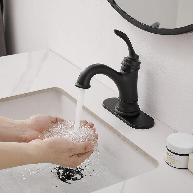 Single-Hole Single-handle Bathroom Faucet with Drain Assembly