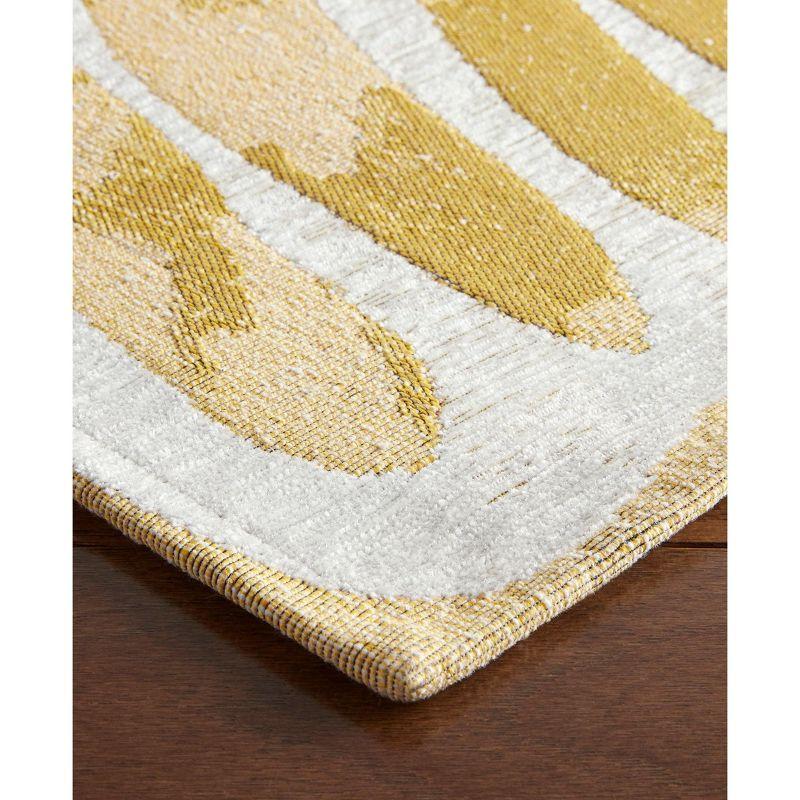 Town & Country Living TOWN & COUNTRY Luxe Livie Matisse Cutout Everwash Non-Slip Backing Washable Multi-Use Kitchen Mat