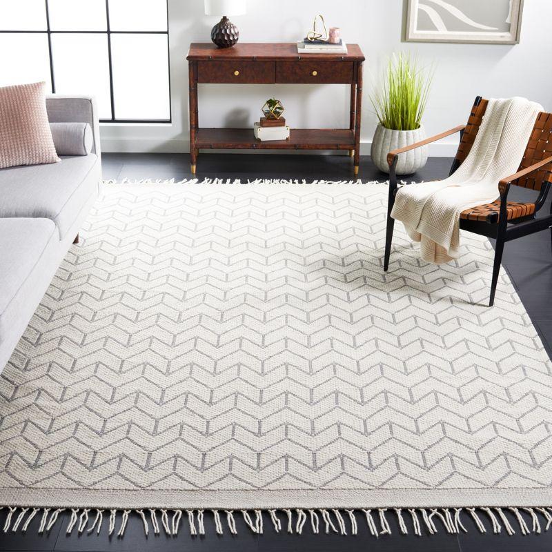 Vermont VRM310 Hand Loomed Area Rug - Ivory - 6'x6' - Safavieh.