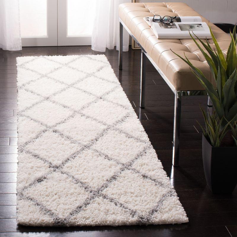 Parma Shag PMA515 Power Loomed Indoor Runner Rug - 2'3"x11' - Cream/Grey - Safavieh