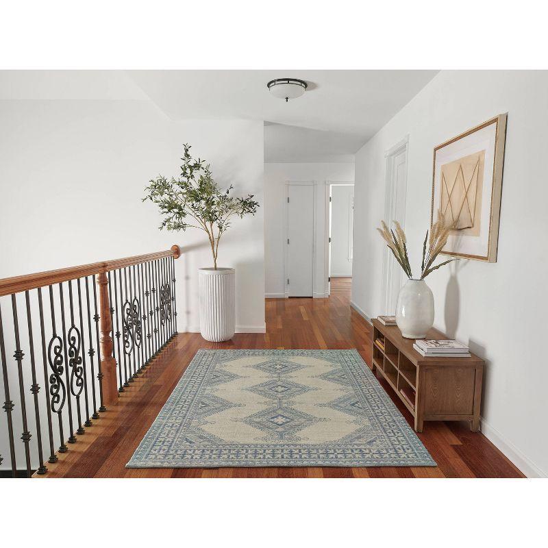 Omarian Rug - Blue / 5'3" x 7'6"