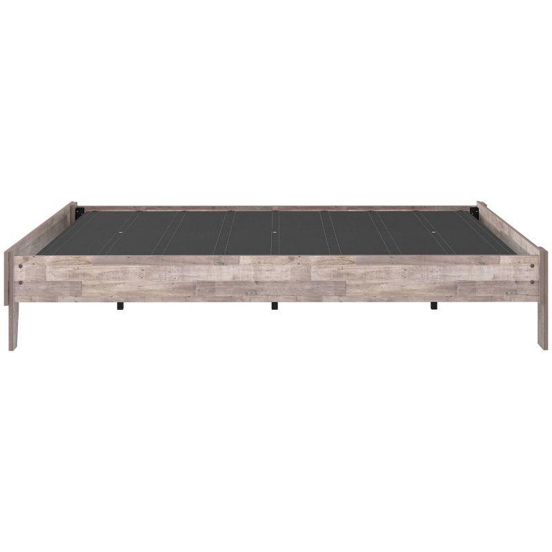 Signature Design by Ashley Queen Neillsville Platform Bed Whitewash: Beach Chic Urban Style, Pine Grain, No Box Spring Needed