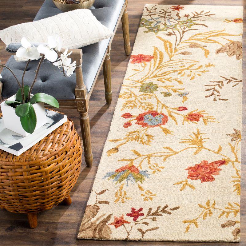 Handmade Beige Floral Wool Runner Rug 2'3" x 8'