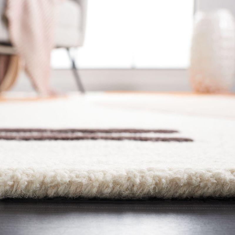Rodeo Drive RD860 Hand Tufted Area Rug - Ivory/Rust - 4'x6' - Safavieh.