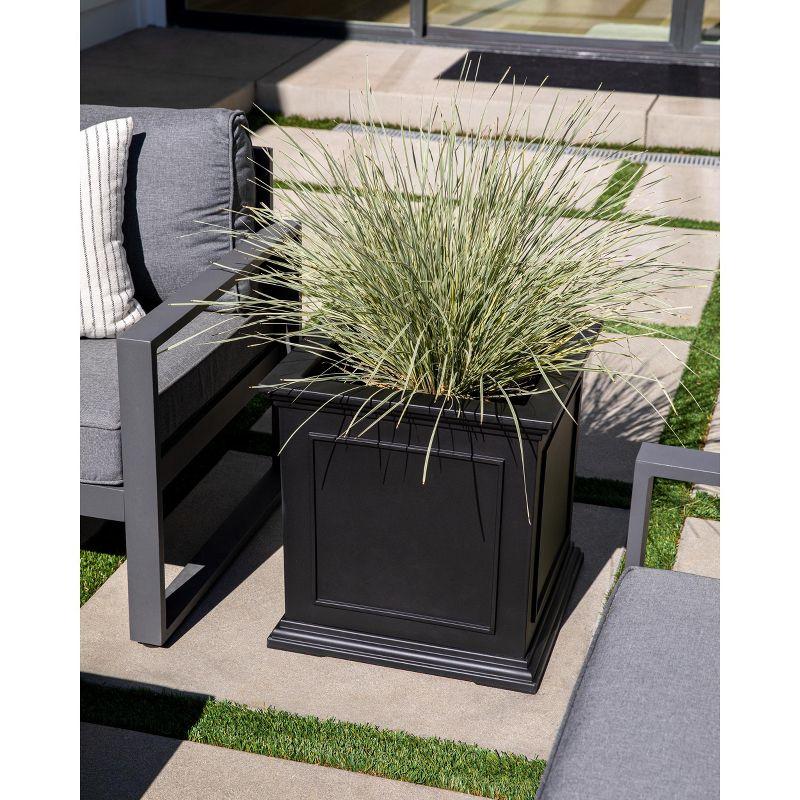 Veradek Brixton Cube 20-inch Planter Box