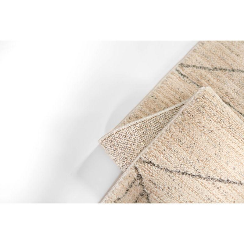 Momeni Wren Finn Geometric Machine Loomed Area Rug Ivory