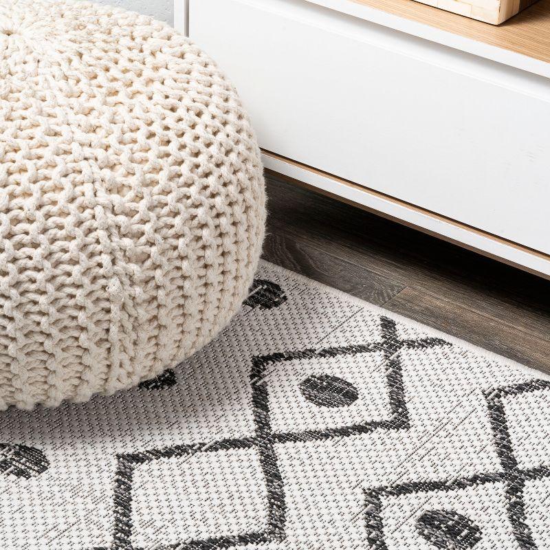 2'x10' Nokat Modern Bohemian Styled Indoor/Outdoor Runner Rug, Ivory/Black - JONATHAN Y