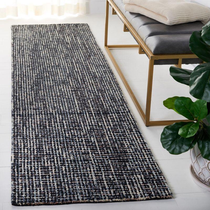 Abstract ABT468 Handmade Indoor Runner - Black/Grey - 2'-3"x8' - Safavieh