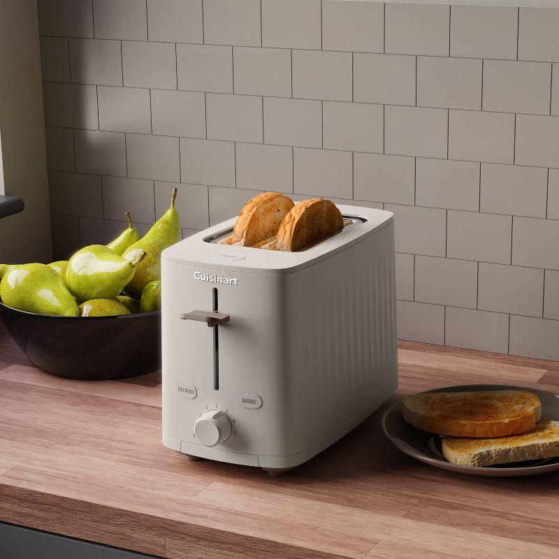 Cuisinart ® SoHo 2-Slice Toaster