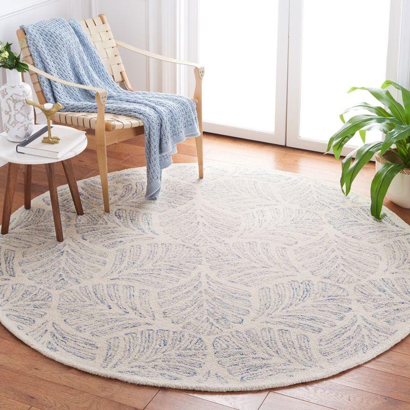 Martha Stewart Jardin - MSR3529 - Indoor Hand Tufted Area Rugs - Ivory/Blue - 6' Round