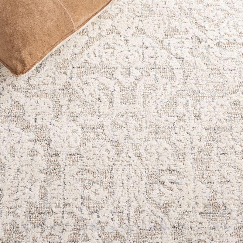 Safavieh Floral Hand Tufted 60% Wool, 20% Viscose, And 20% Cotton Floral Rug